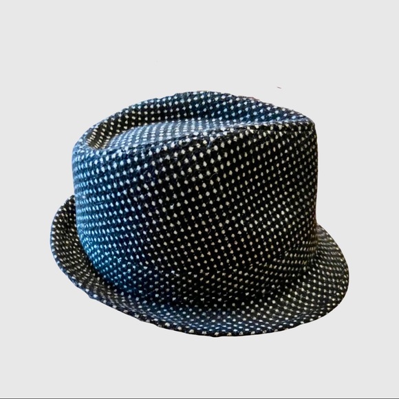Black & White Fedora Hat - Picture 8 of 8